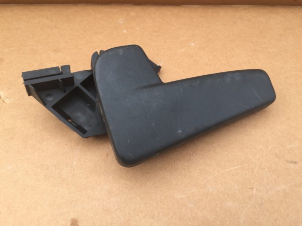 Maner deschidere capota VW Tiguan 2016 6R1 823 533 6R1823533 - Dezmembrari Auto