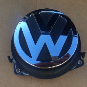 Maner deschidere capota spate VW Passat b6 cu sigla 3C5 827 469F 3C5827469F - Dezmembrari Auto