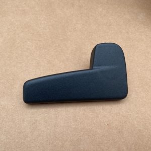 Maner deschidere capota VW ID4 ID.4 2023 3C2823533 3C2 823 533 volan dreapta - Dezmembrari Auto