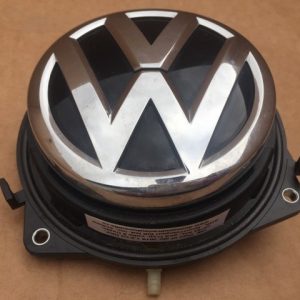 Maner deschidere haion cu sigla VW Polo 1.0 TSI DKZ 2G6 827 469 2G6827469 - Dezmembrari Auto