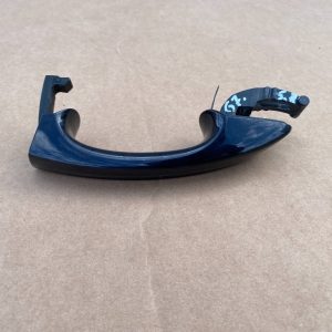 Maner exterior usa stanga fata VW Golf 7 - Dezmembrari Auto