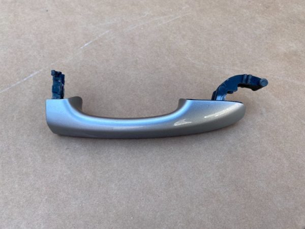 Maner exterior usa stanga spate VW Passat B8 - Dezmembrari Auto