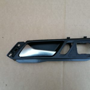 Maner fata de usa stanga fata VW Jetta 2017 5C6837197C 5C6 837 197 C - Dezmembrari Auto