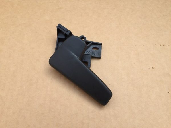 6R1823633 6R1 823 633 Maner interior capota VW Golf 7 - Dezmembrari Auto