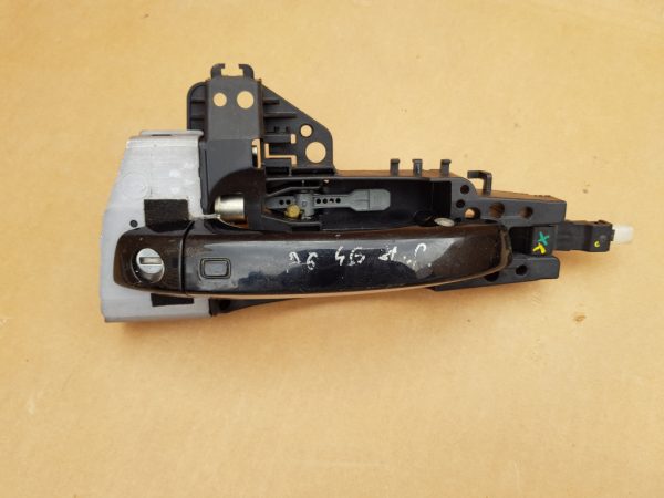 Maner kessy keyless entry cromat usa stanga fata Audi A6 C7 4G - Dezmembrari Auto