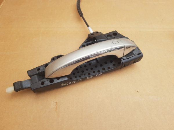 Maner usa cromat dreapta spate kessy keyless entry Audi A6 C7 4G - Dezmembrari Auto