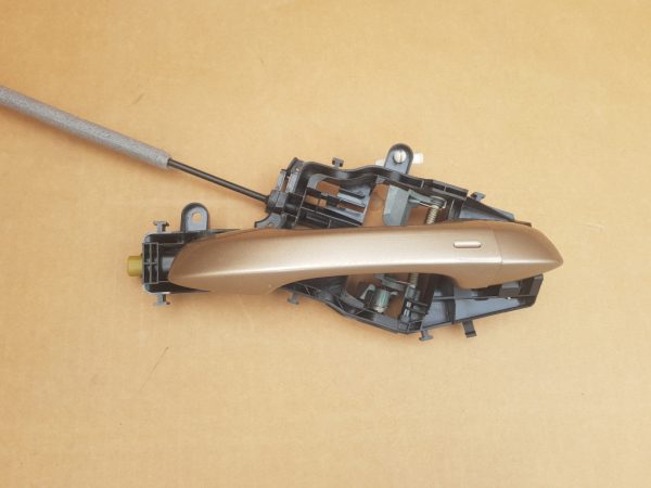 Maner usa dreapta spate keyless entry kessy VW Passat B8 510837206G 510 837 206 G - Dezmembrari Auto