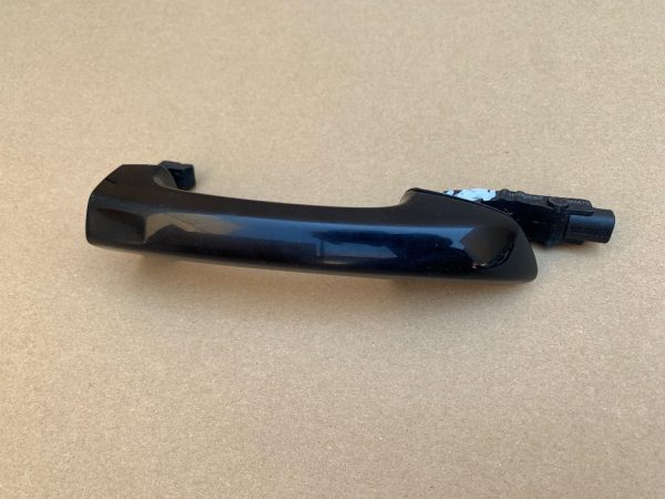 Maner usa stanga fata kessy keyless entry VW Passat CC B6 B7 - Dezmembrari Auto
