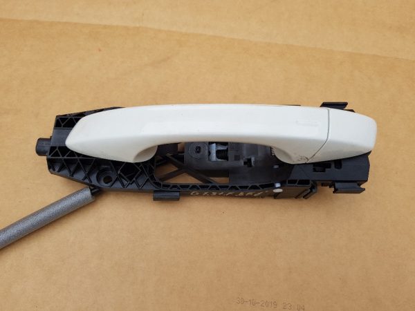 Maner usa stanga fata kessy keyless entry VW Golf 7 - Dezmembrari Auto