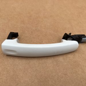 Maner usa stanga fata kessy keyless VW Jetta Tiguan 5N 5N0837205L 5N0 837 205 L - Dezmembrari Auto