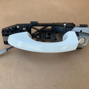 Maner usa stanga fata VW Golf 7 2016 - Dezmembrari Auto