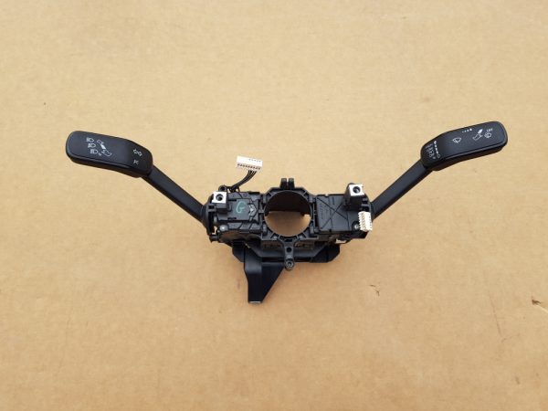 Manete semnalizare stergatoare VW Passat B8 3Q0953521AM 5Q0953502 - Dezmembrari Auto