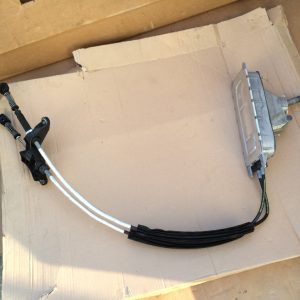 Timonerie schimbator viteze VW Tiguan 5N0711049N 5N0 711 049 N - Dezmembrari Auto
