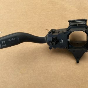 Maneta semnalizare Audi A4 B7 4E0953513A 4E0 953 513 A - Dezmembrari Auto