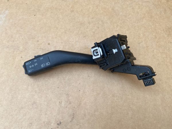 Maneta semnalizare cu tempomat Seat Leon 2007 1K0953513A 1K0 953 513 A - Dezmembrari Auto