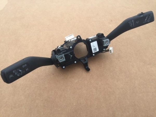 Maneta semnalizare lumini VW Sharan 5K0 953 501 ED 5K0 953 502 AD - Dezmembrari Auto