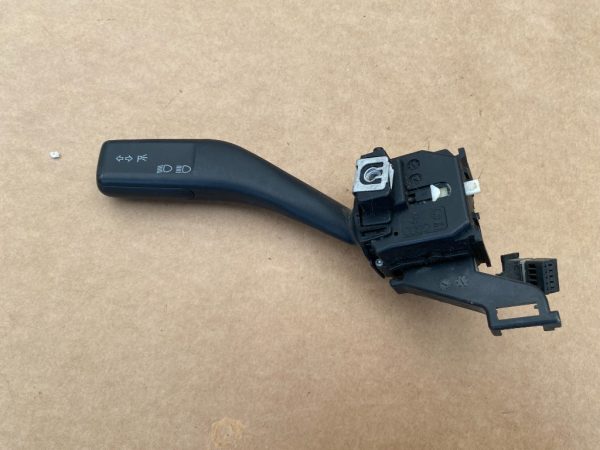 Maneta semnalizare Seat Altea 2012 1K0953513 1K0 953 513 - Dezmembrari Auto