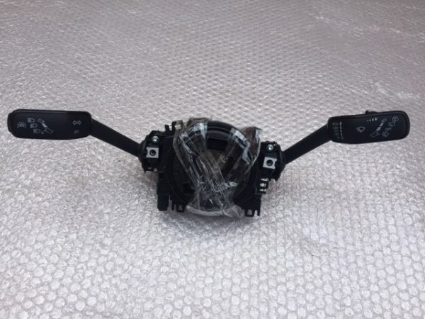Maneta semnalizare distronic VW Golf 7 5Q0953502A 5Q0953521FG - Dezmembrari Auto