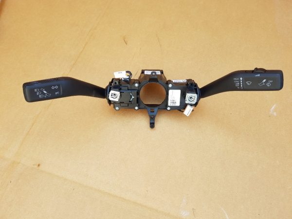 Maneta semnalizare stergatoare VW Jetta 2016 1K5953521CM 1K5953502H - Dezmembrari Auto