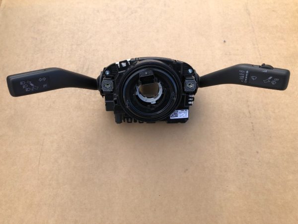 Maneta semnalizare stergator VW Jetta 2017 1K5953521CR 1K5953502H - Dezmembrari Auto