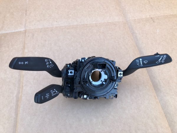 Manete semnalizare stergatoare tempomat Audi A3 8V0953521P 8V0953502B - Dezmembrari Auto