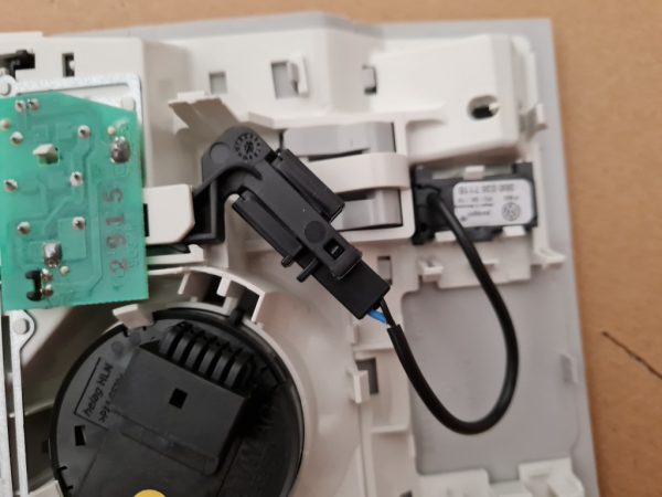 Microfon VW Jetta 2017 2.0 tdi 3B0035711B 3B0 035 711 B - Dezmembrari Auto