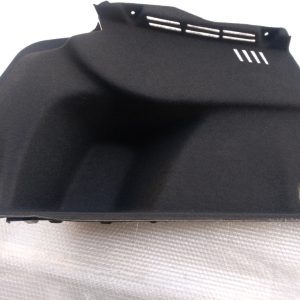 Mocheta portbagaj stanga Audi A3 8V 8V5863887T 8V5 863 887 T - Dezmembrari Auto