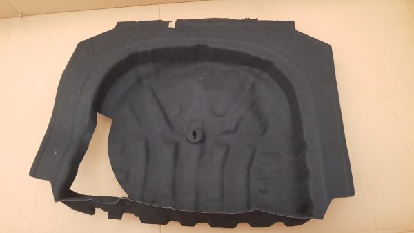 Mocheta portbagaj VW Golf 7 5G6863007E 5G6 863 007 E - Dezmembrari Auto