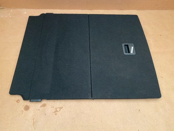 Mocheta portbagaj VW Passat B8 combi 3G9863463A 3G9 863 463 A - Dezmembrari Auto