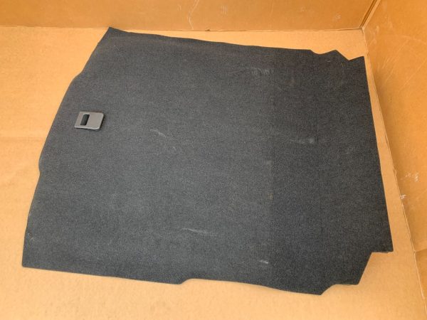 Mocheta portbagaj VW Passat B8 limuzina magotan 3GD863463A 3GD 863 463 A - Dezmembrari Auto