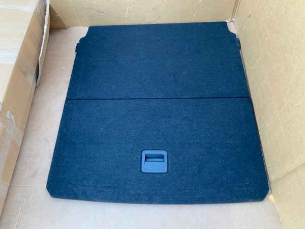 Mocheta portbagaj VW Passat B8 variant 3G9863463 3G9 863 463 - Dezmembrari Auto