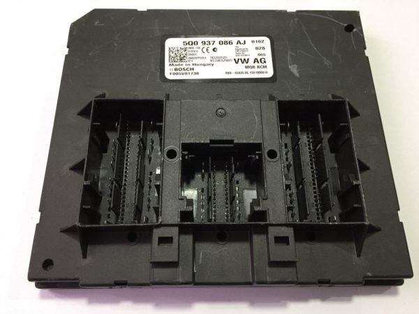 Modul BCM VW Passat B8 2016 5Q0937086AJ - Dezmembrari Auto