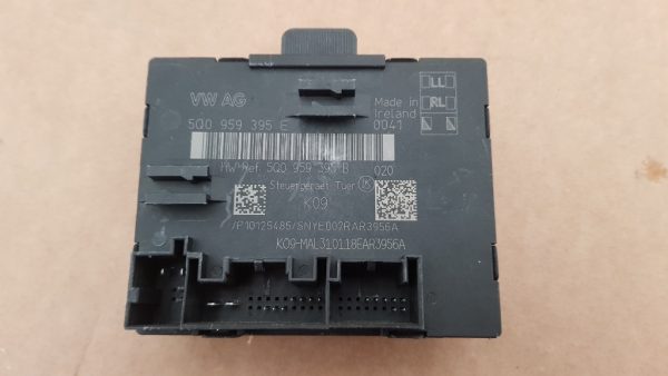 Modul calculator confort usa stanga spate VW Passat B8 5Q0959395E 5Q0959395B - Dezmembrari Auto