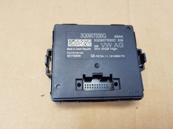Modul can gateway VW Arteon 3Q0907530Q 3Q0 907 530 Q - Dezmembrari Auto
