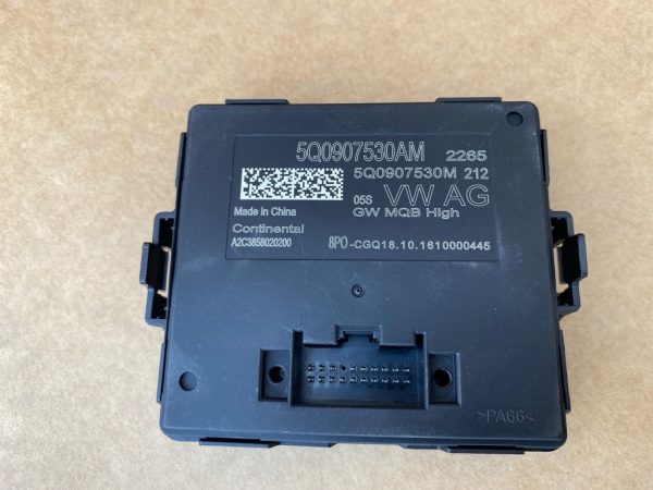 Modul Can Gateway VW Passat B8 5Q0907530AM 5Q0 907 530 AM - Dezmembrari Auto