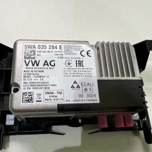 Modul conectivitate online VW Passat B8 2022 la 0 km 5WA035284E 5WA 035 284 E - Dezmembrari Auto