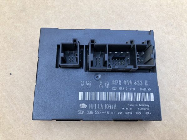 Modul confort Audi A3 8P s-line 8P0959433E 8P0 959 433 E - Dezmembrari Auto