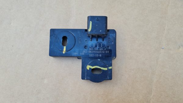 Modul detectii emisii VW Audi 8K0906651C 8K0 906 651 C - Dezmembrari Auto
