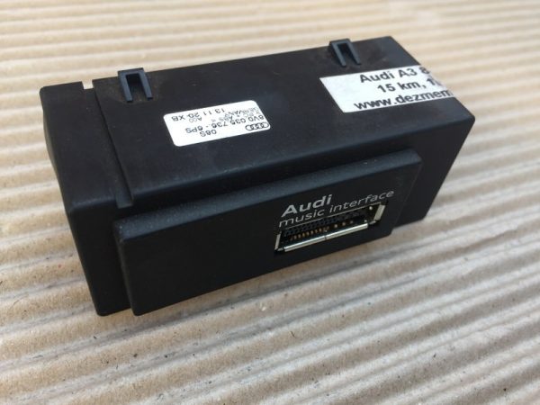 Modul interfata Audi A3 8V 8V0035736 8V0 035 736 - Dezmembrari Auto