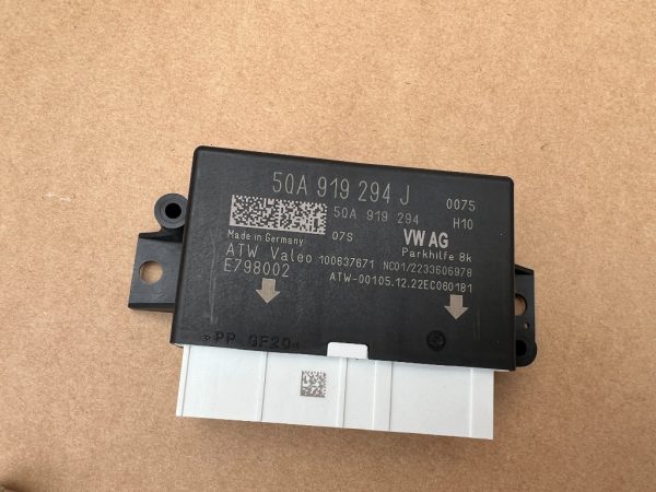 Modul PDC senzori parcare VW Passat B8.5 din 2023 la 0 km 5QA919294J 5QA 919 294 J - Dezmembrari Auto