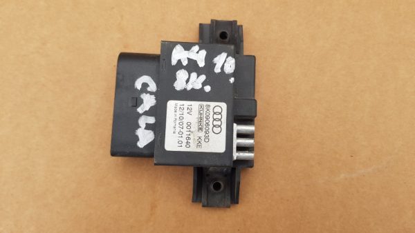 Modul pompa combustibil Audi A4 B8 3.2 fsi 8K0906093D 8K0 906 093 D - Dezmembrari Auto