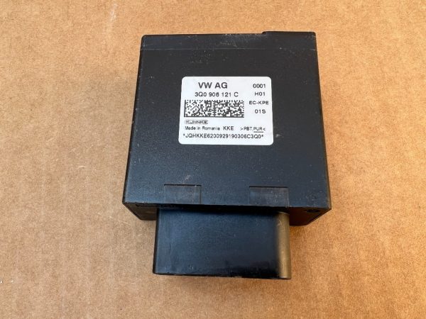 Modul pompa combustibil VW Arteon facelift 2021 3Q0906121C 3Q0 906 121 C la 0 km - Dezmembrari Auto