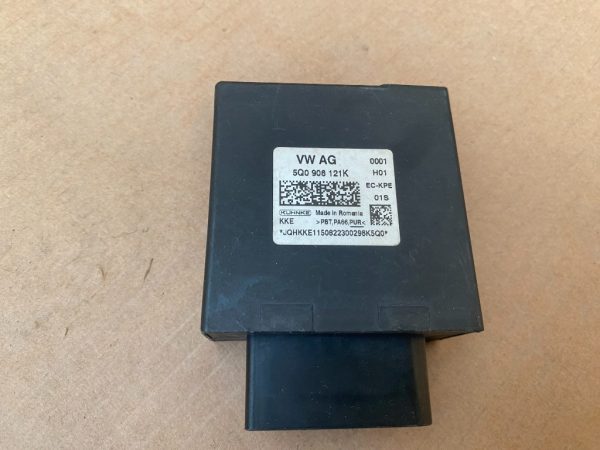 Modul pompa combustibil VW Golf 7 1.6 tdi 5Q0906121K 5Q0 906 121 K la 0 km - Dezmembrari Auto