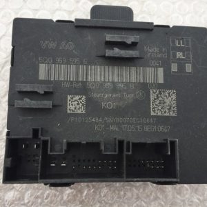 Modul / releu usa dreapta spate VW Passat B8 5Q0 959 595 E 5Q0959595E - Dezmembrari Auto