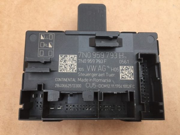 Modul releu usa stanga fata VW Sharan 2019 2.0 TDI DLU 7N0 959 793 H 7N0959793H - Dezmembrari Auto