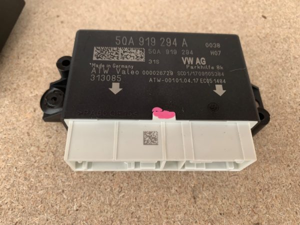 Modul senzori parcare VW Passat B8 5QA919294A 5QA 919 294 A - Dezmembrari Auto