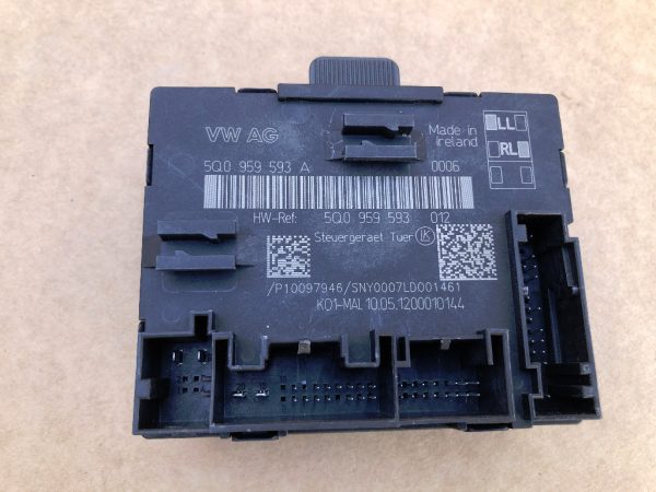 Modul usa dreapta fata Audi A3 Golf 7 Passat B8 5Q0959593A 5Q0 959 593 A - Dezmembrari Auto
