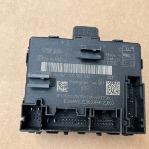 Modul usa dreapta fata VW Passat B8.5 din 2023 la 0 km 5Q0959592L 5Q0 959 592 L - Dezmembrari Auto