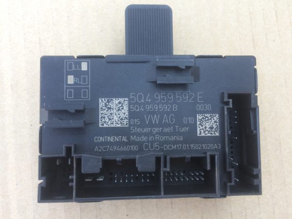 5Q4959592E 5Q4 959 592E Modul usa VW Passat B8 - Dezmembrari Auto