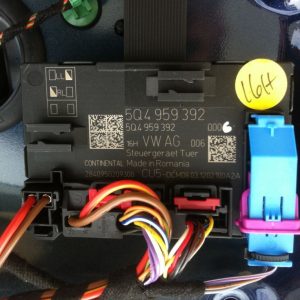 Modul usa dreapta fata VW Golf 7 5Q4959382 - Dezmembrari Auto